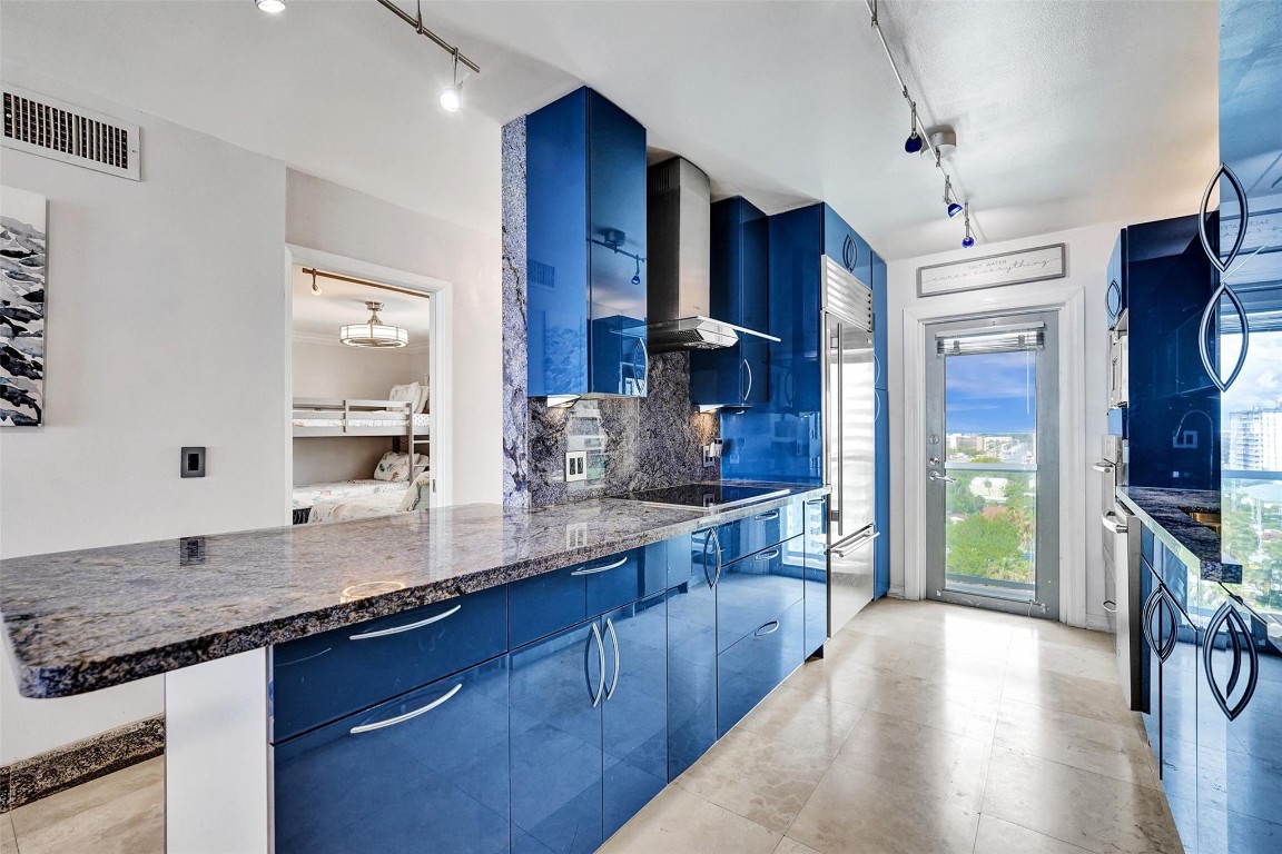 1610 N Ocean Blvd 1002