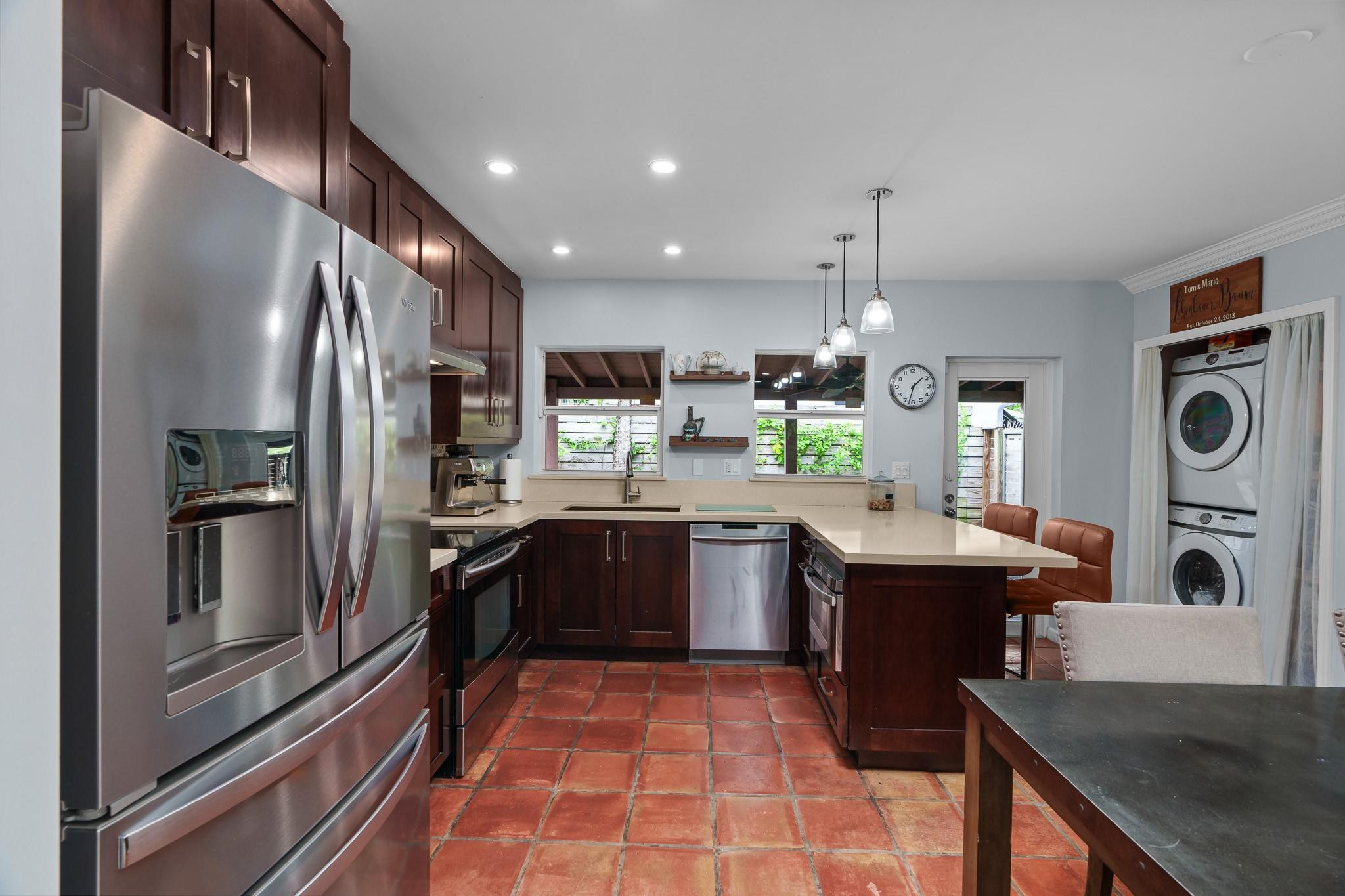 1627 NE 17th Ave