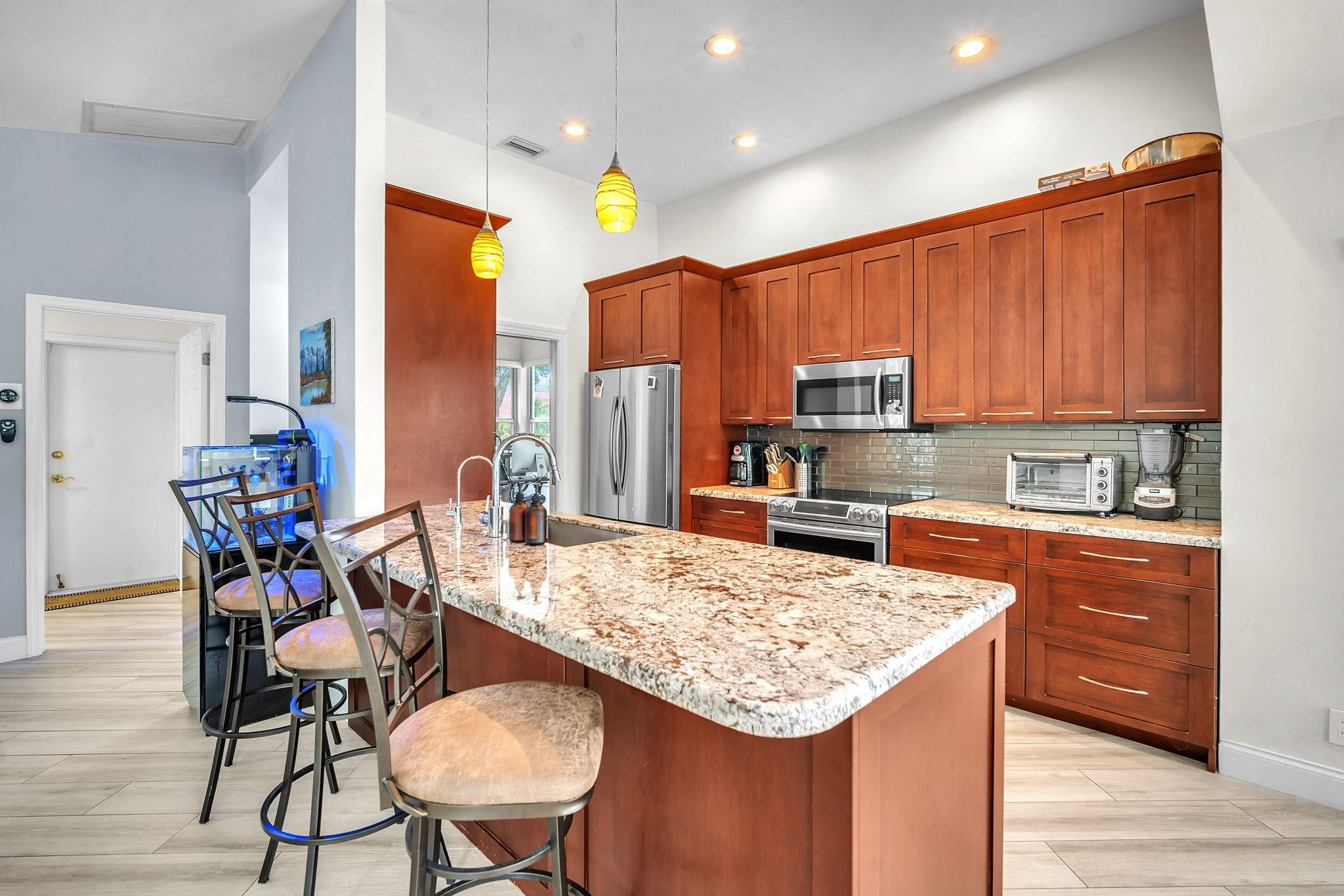 1501 SW 52nd Ter