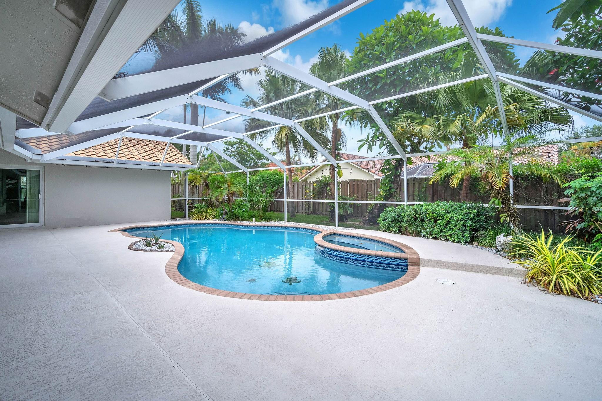 1501 SW 52nd Ter