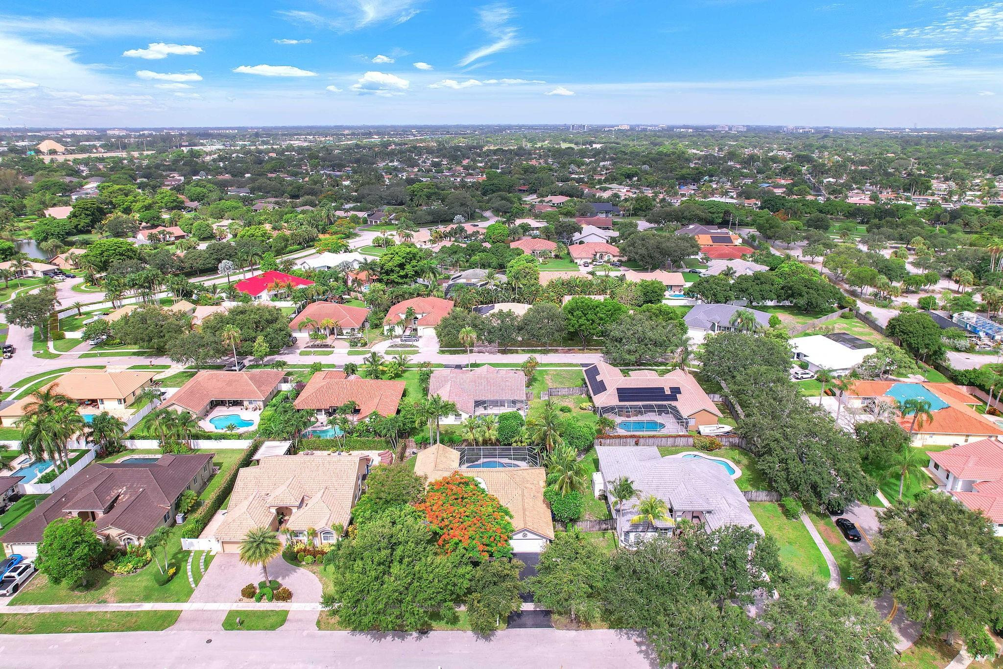 1501 SW 52nd Ter