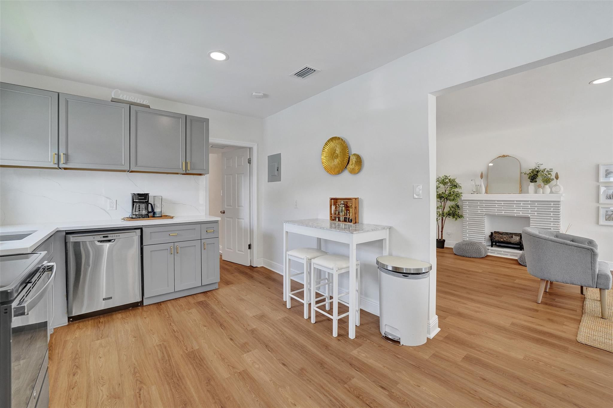 314 SE 14th St