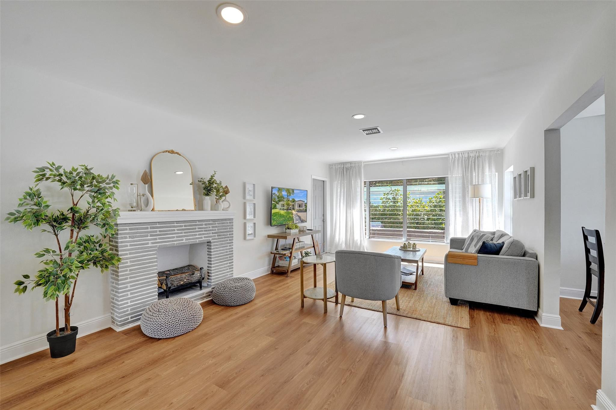 314 SE 14th St