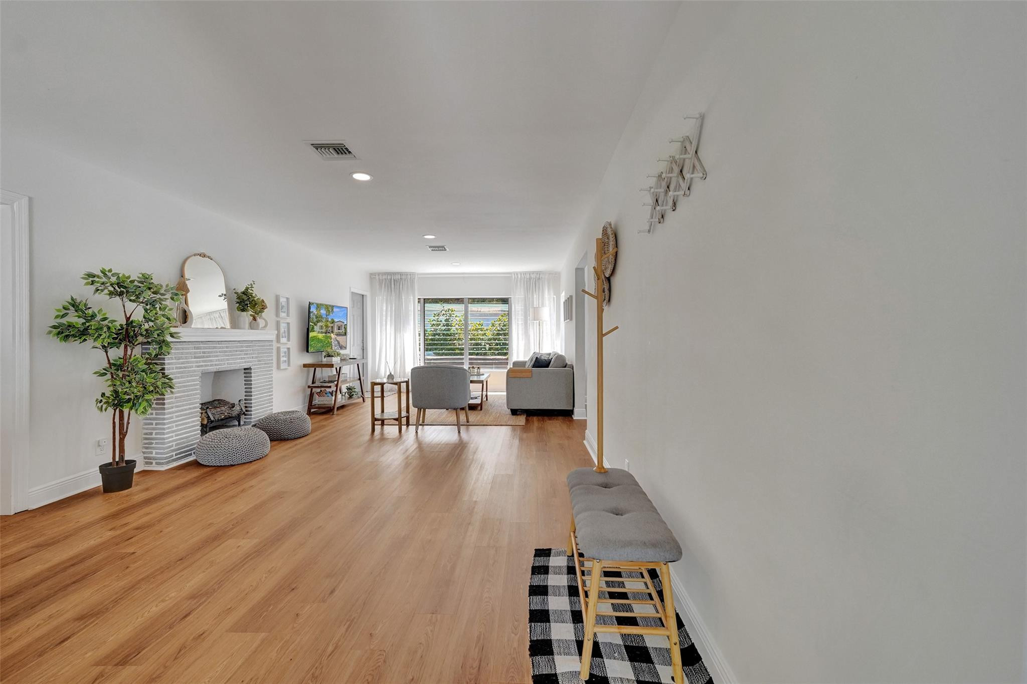 314 SE 14th St