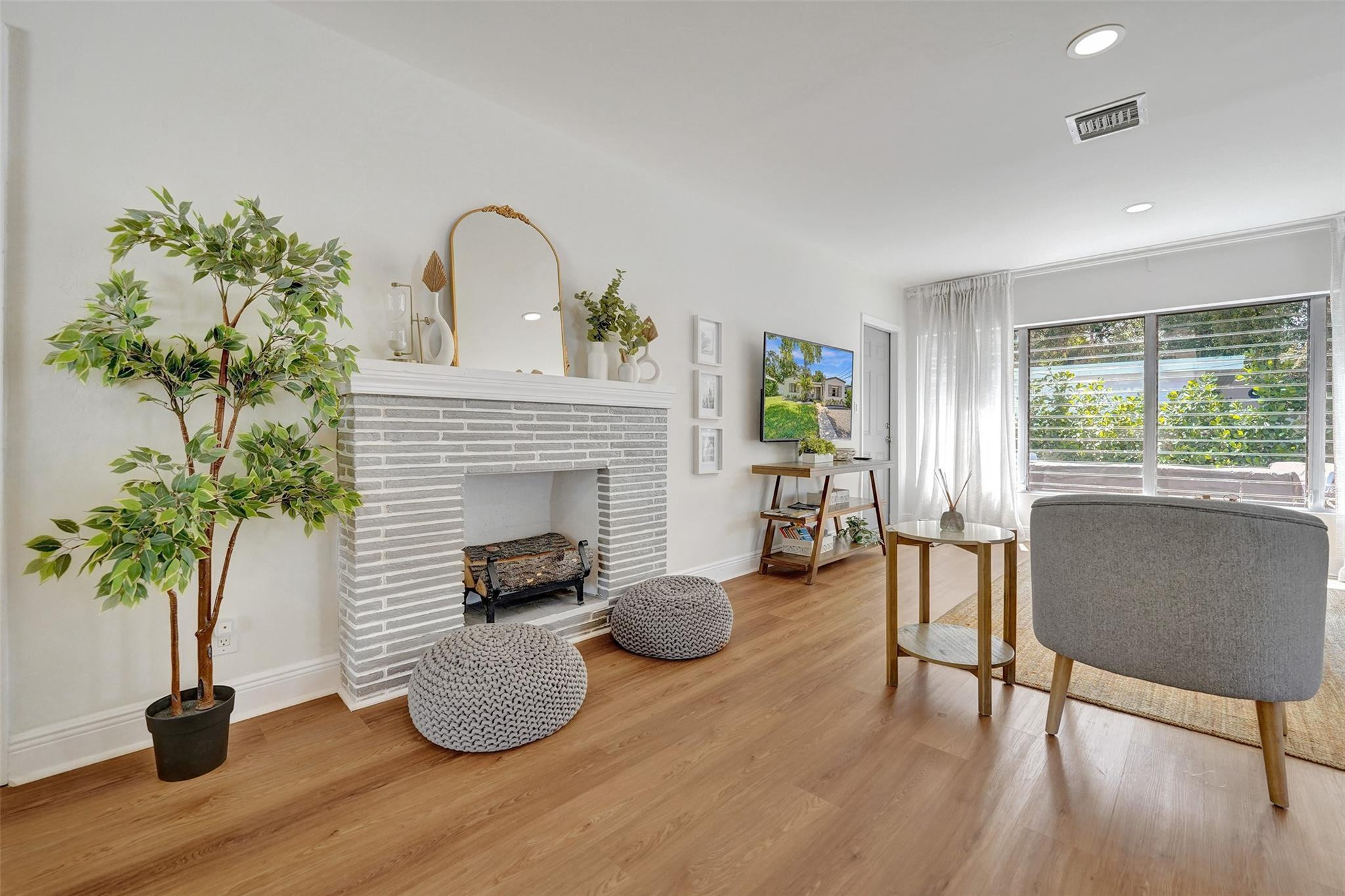 314 SE 14th St