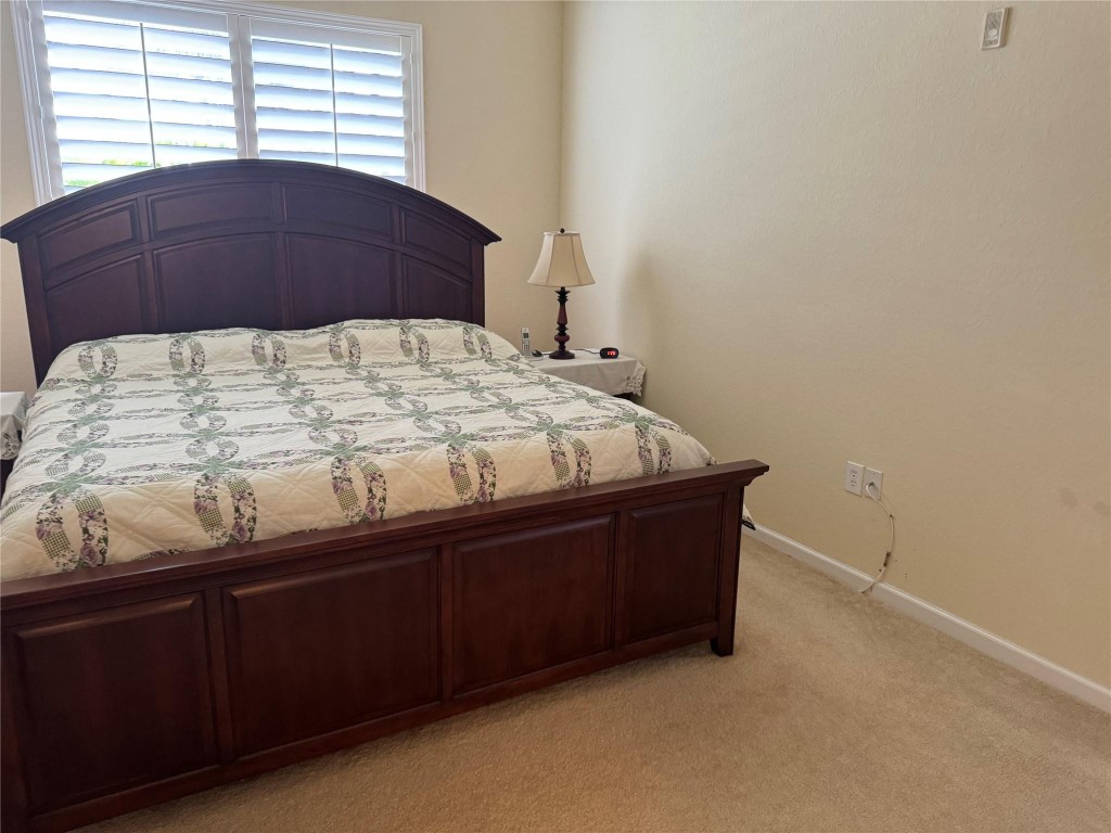 3500 Oaks Clubhouse Dr 204