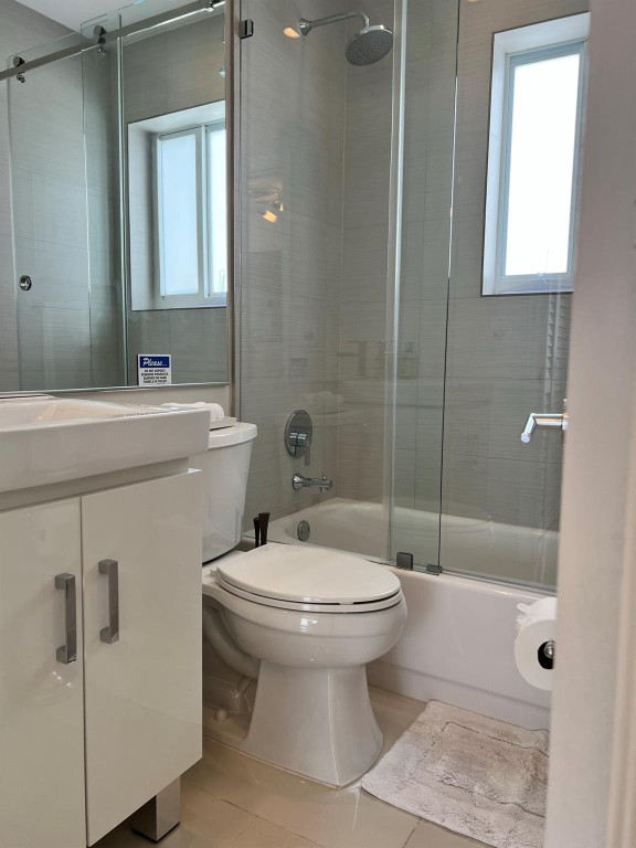 1705 N Riverside Dr 6