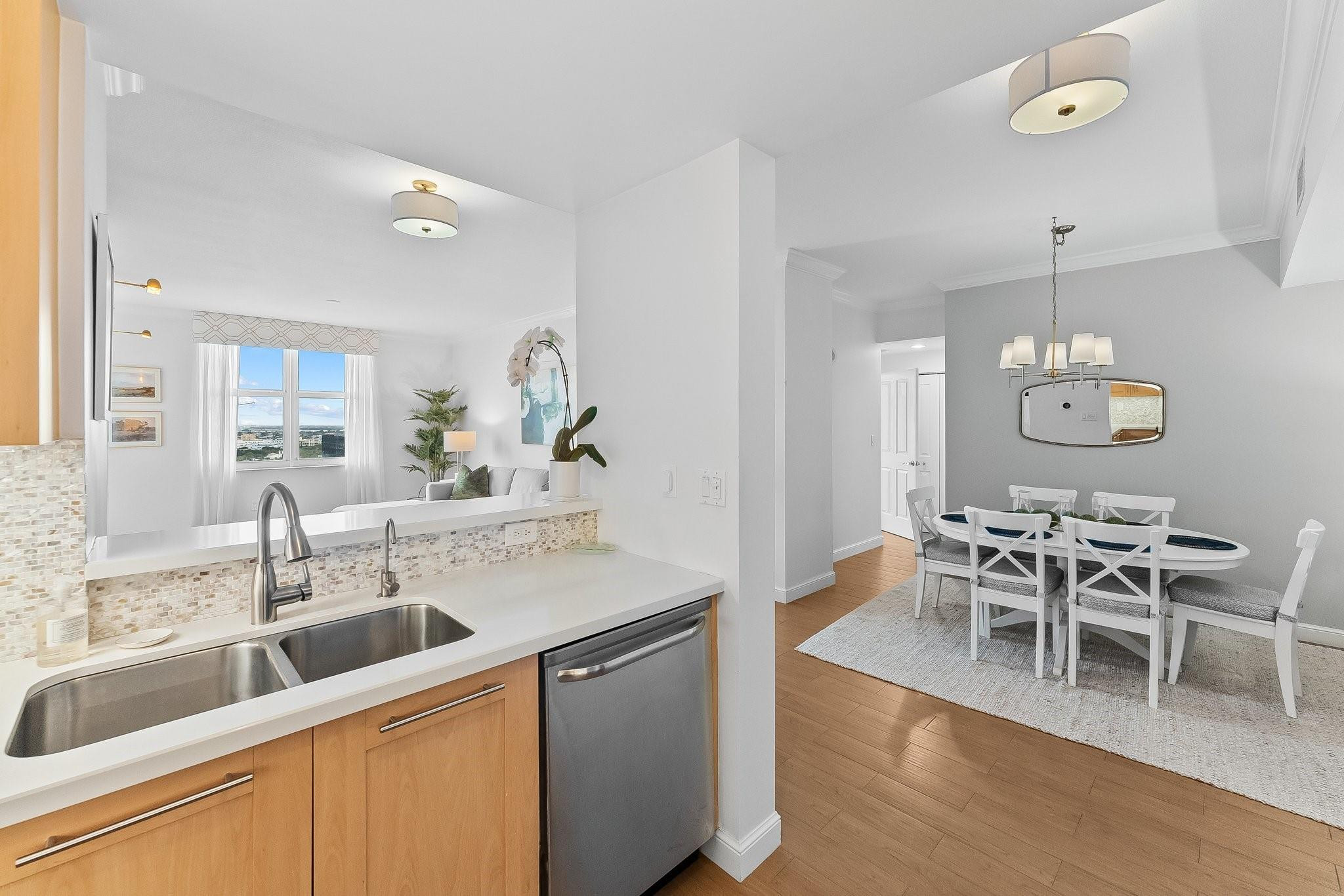 511 SE 5th Ave 2108