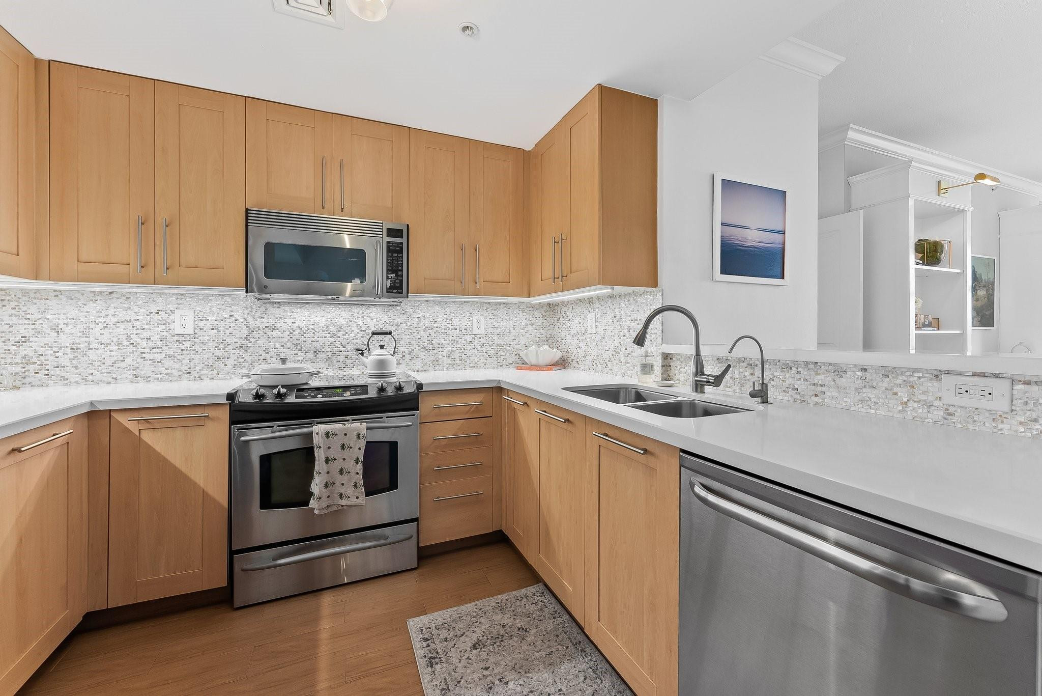 511 SE 5th Ave 2108