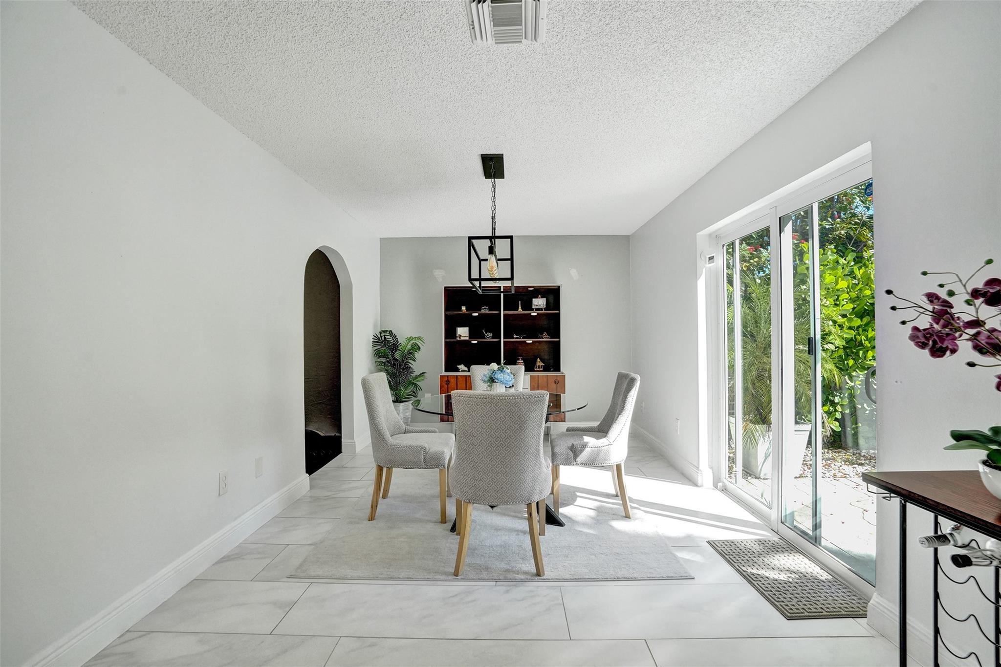 9841 NW 9th Ct