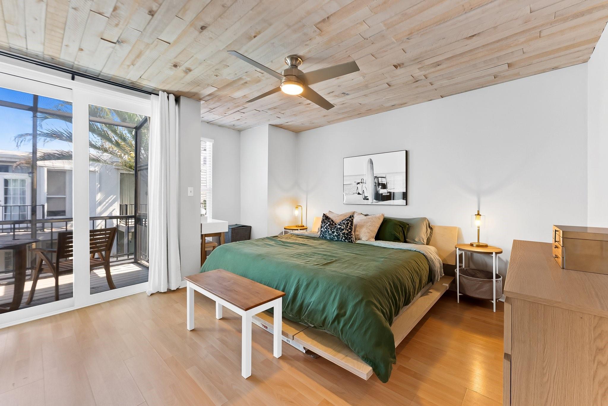 656 Kensington Pl 12b