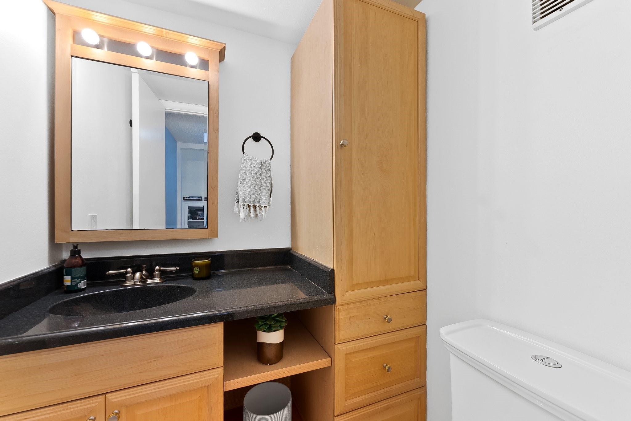 656 Kensington Pl 12b