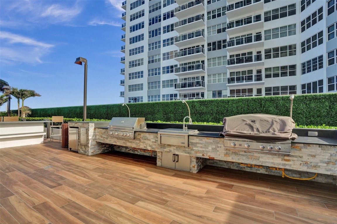 3750 Galt Ocean Dr 1103