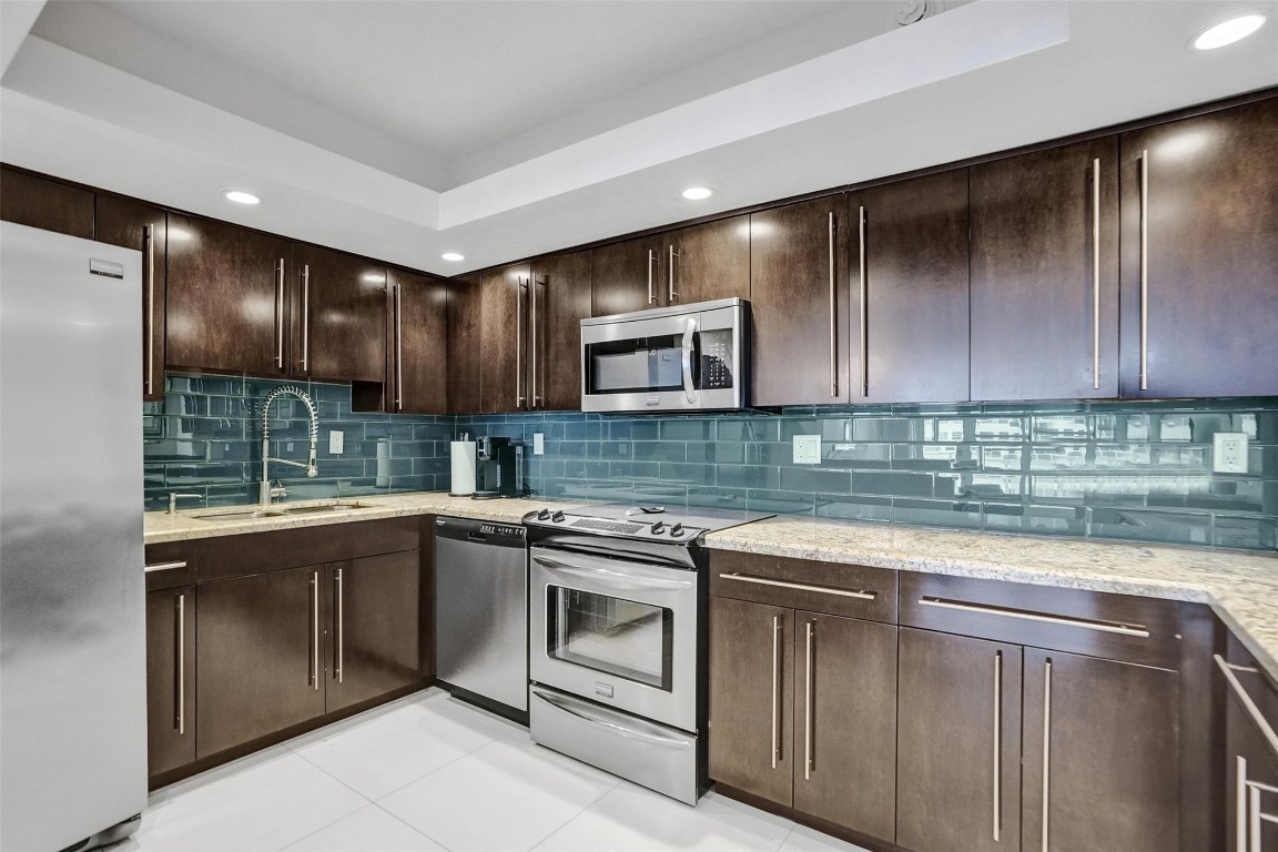 3750 Galt Ocean Dr 1103