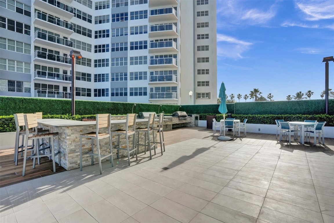3750 Galt Ocean Dr 1103