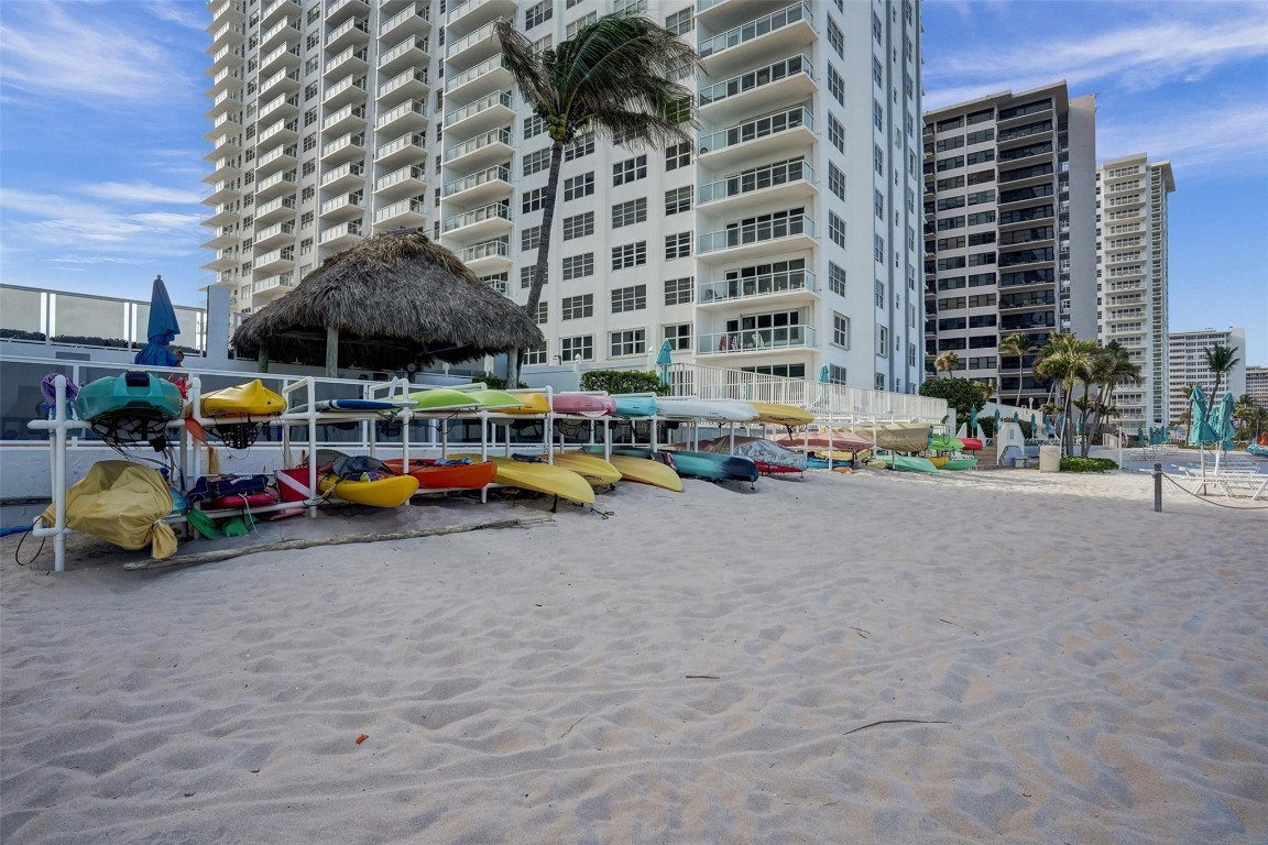 3750 Galt Ocean Dr 1103