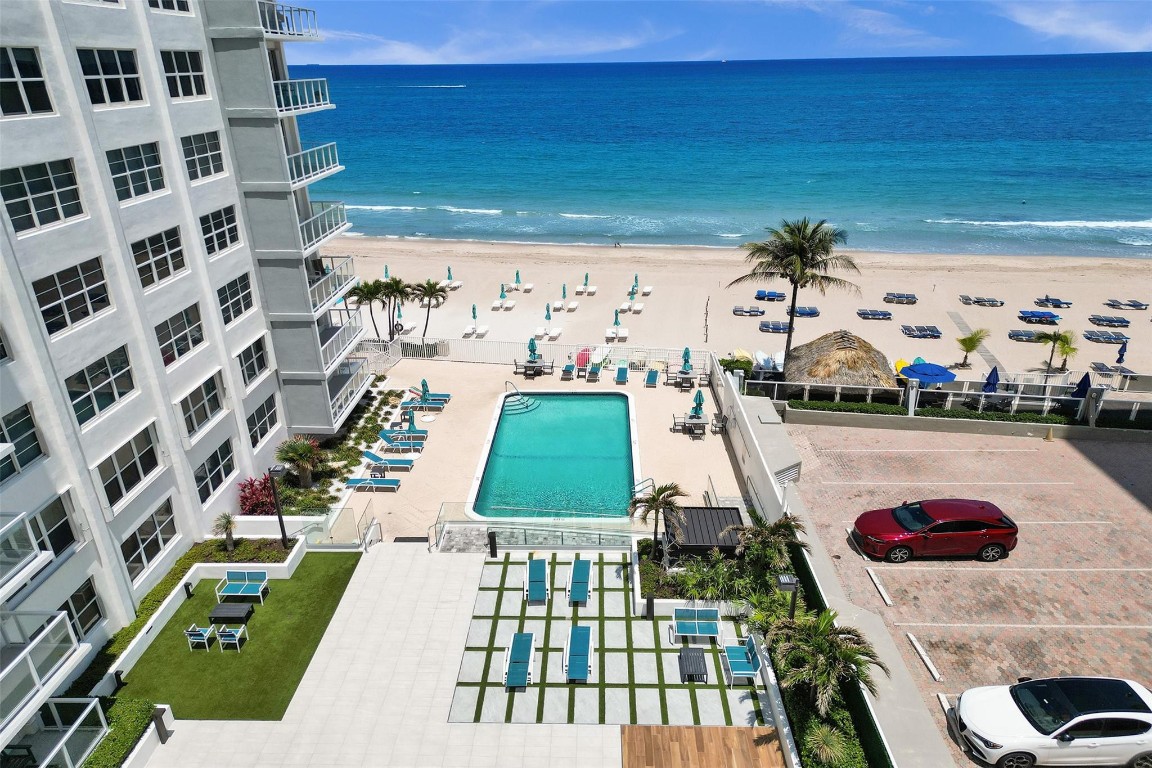 3750 Galt Ocean Dr 1103