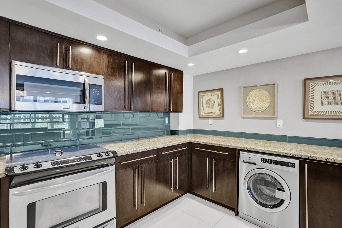 3750 Galt Ocean Dr 1103