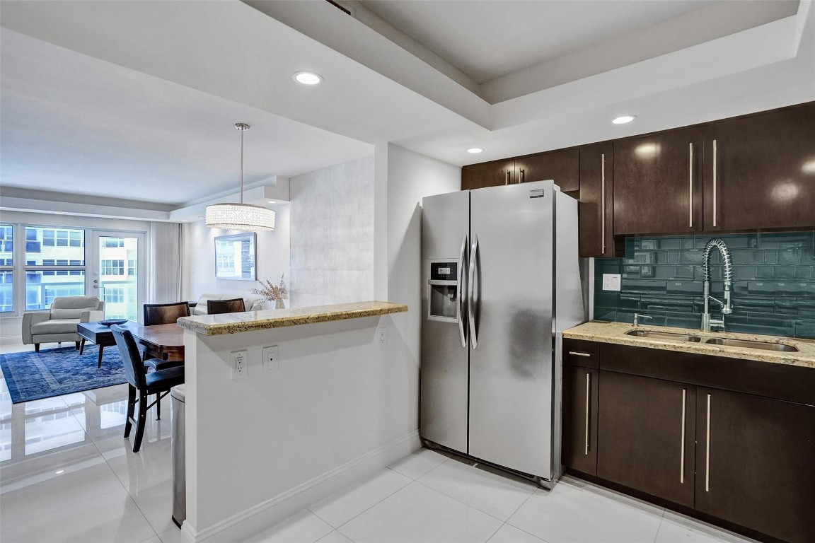 3750 Galt Ocean Dr 1103