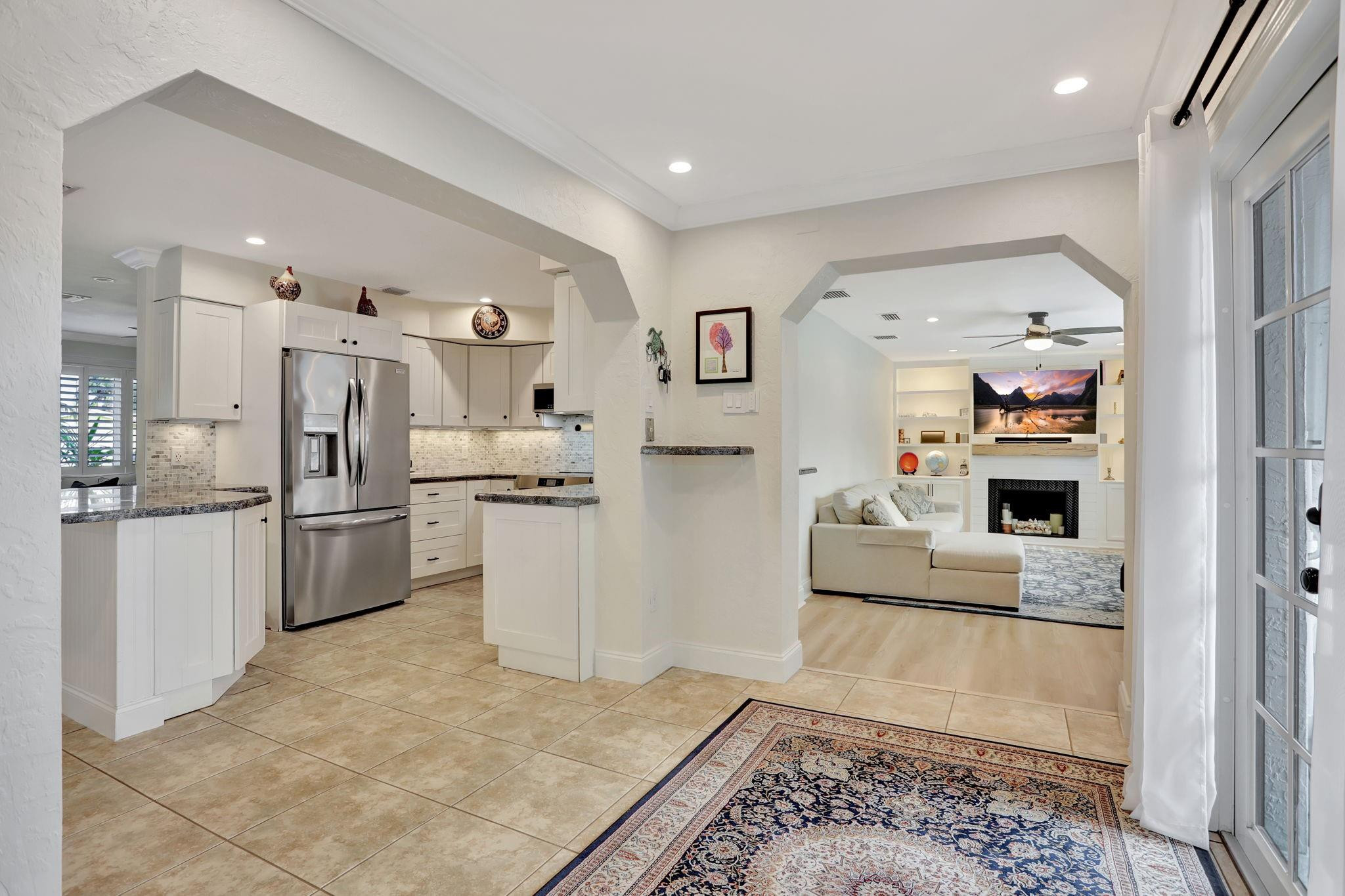 912 SE 16th Court