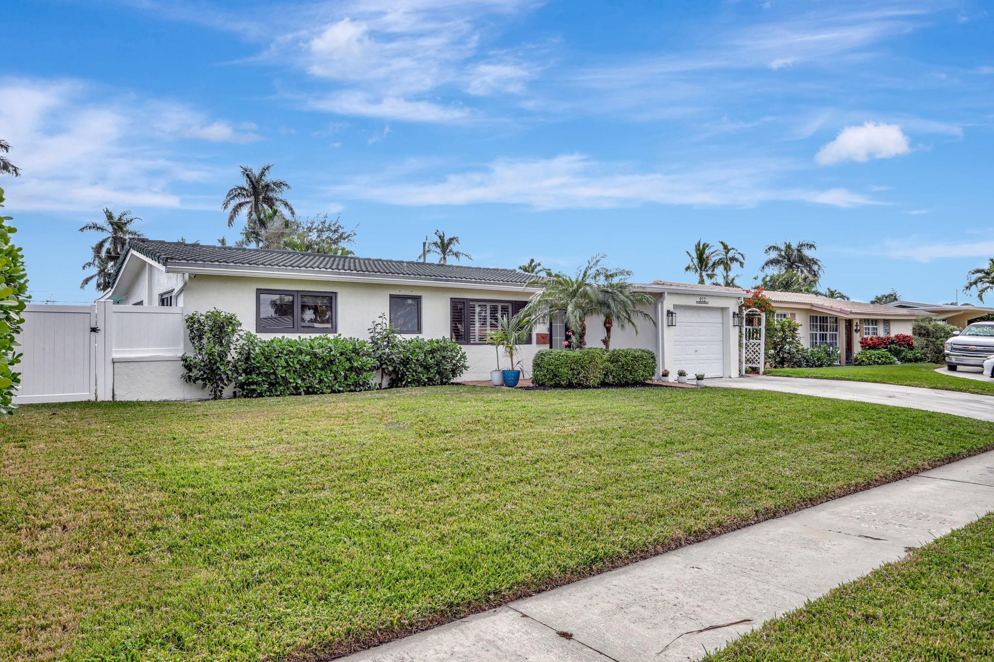 912 SE 16th Court