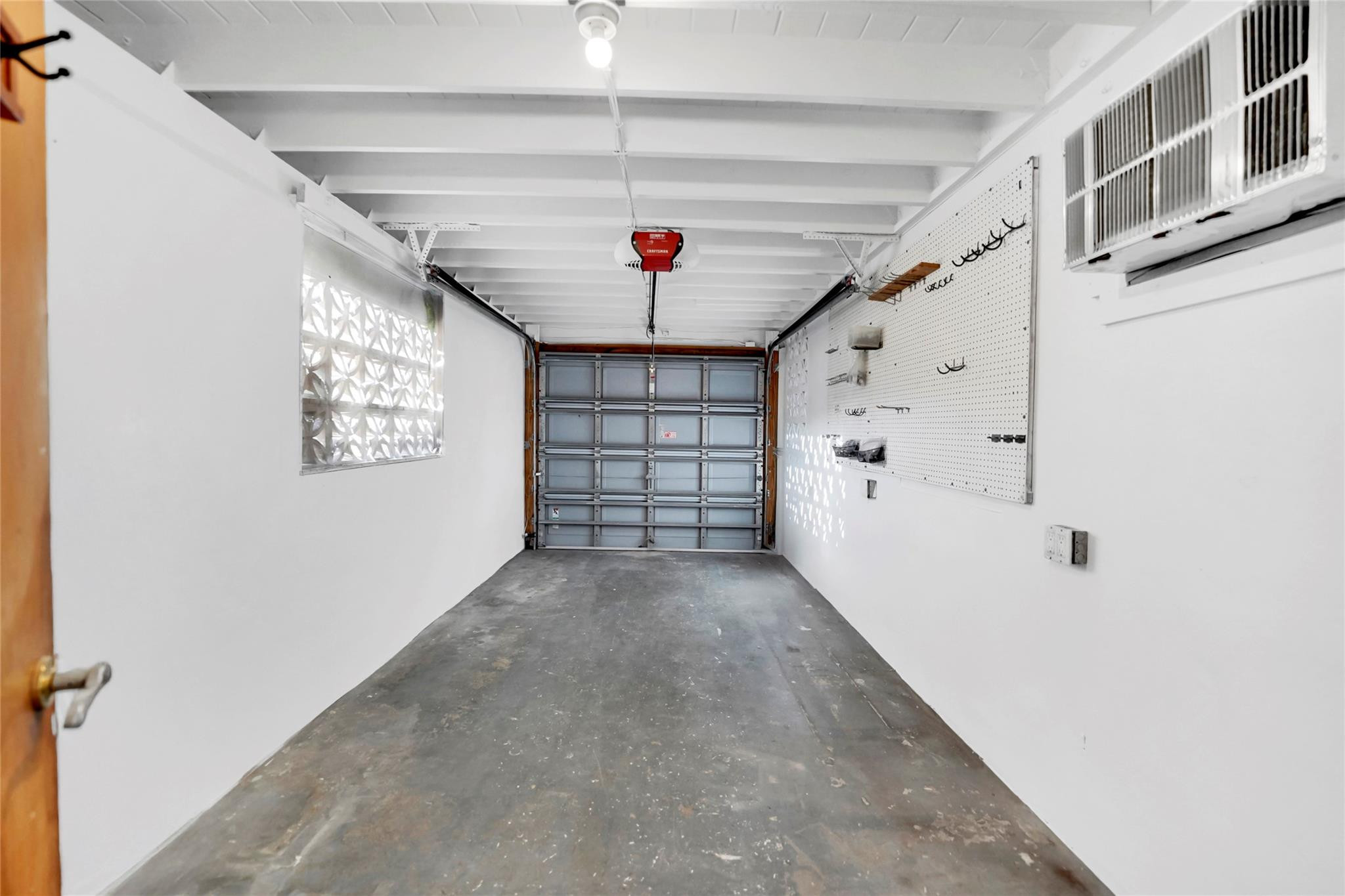 180 SW 9th Court