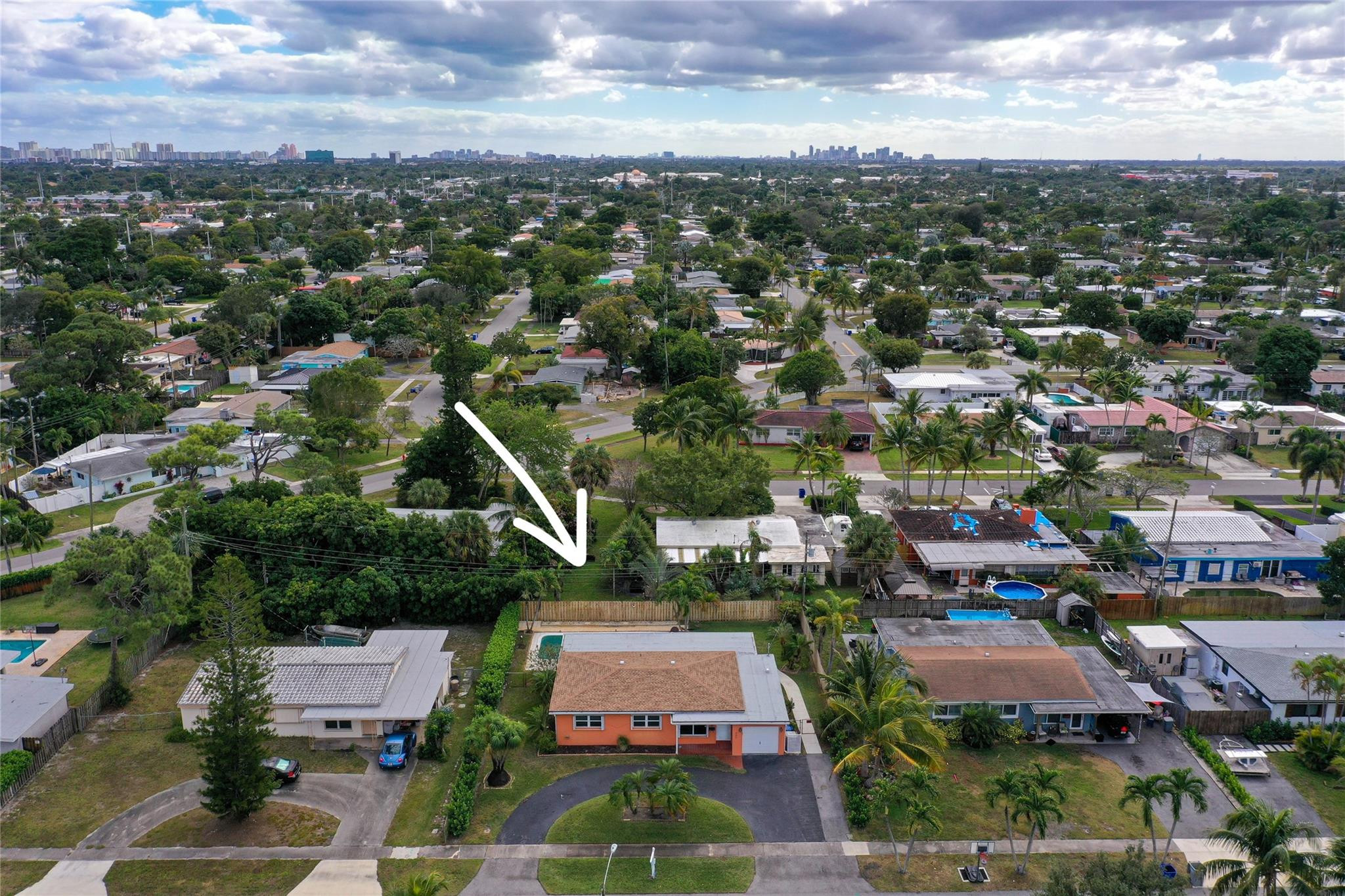 180 SW 9th Court