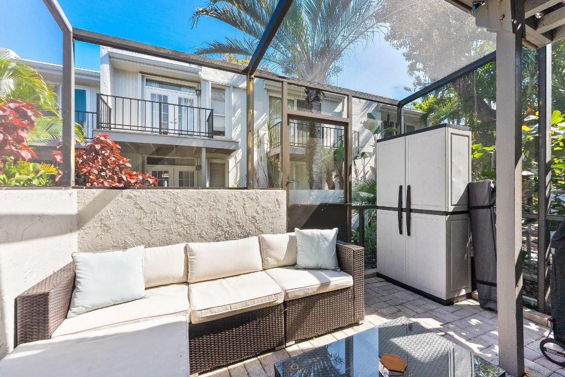 656 Kensington Place 12b