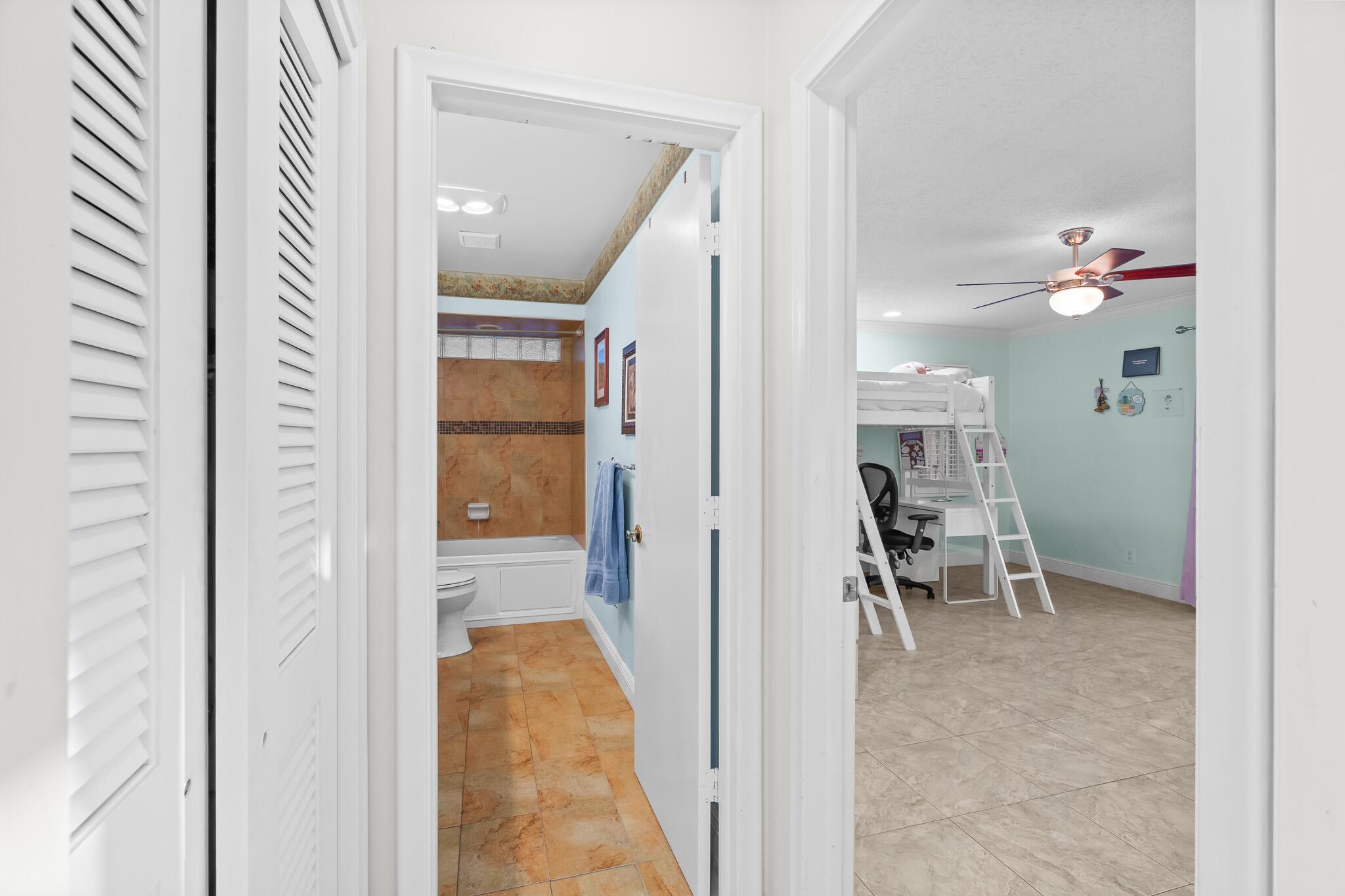 1012 E Cypress Drive