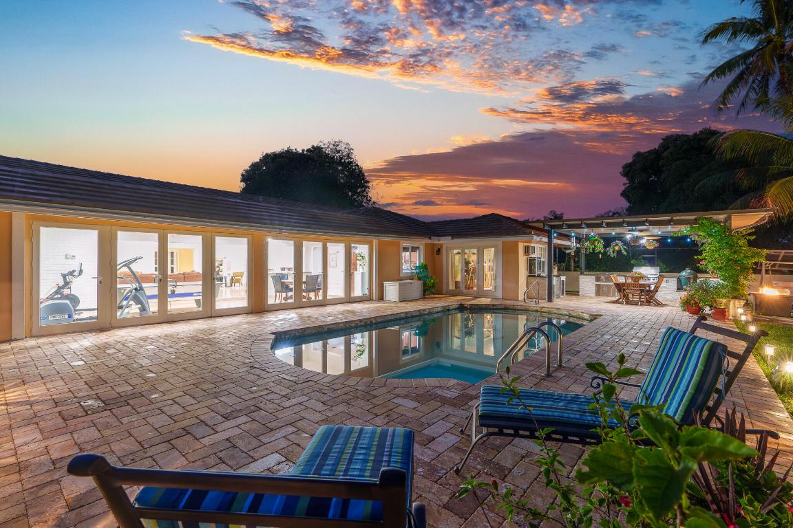 1012 E Cypress Drive