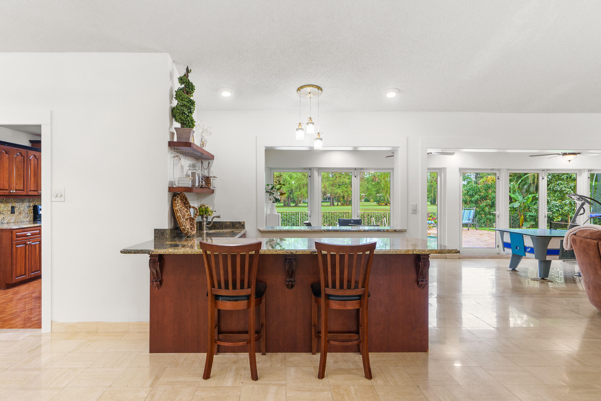 1012 E Cypress Drive