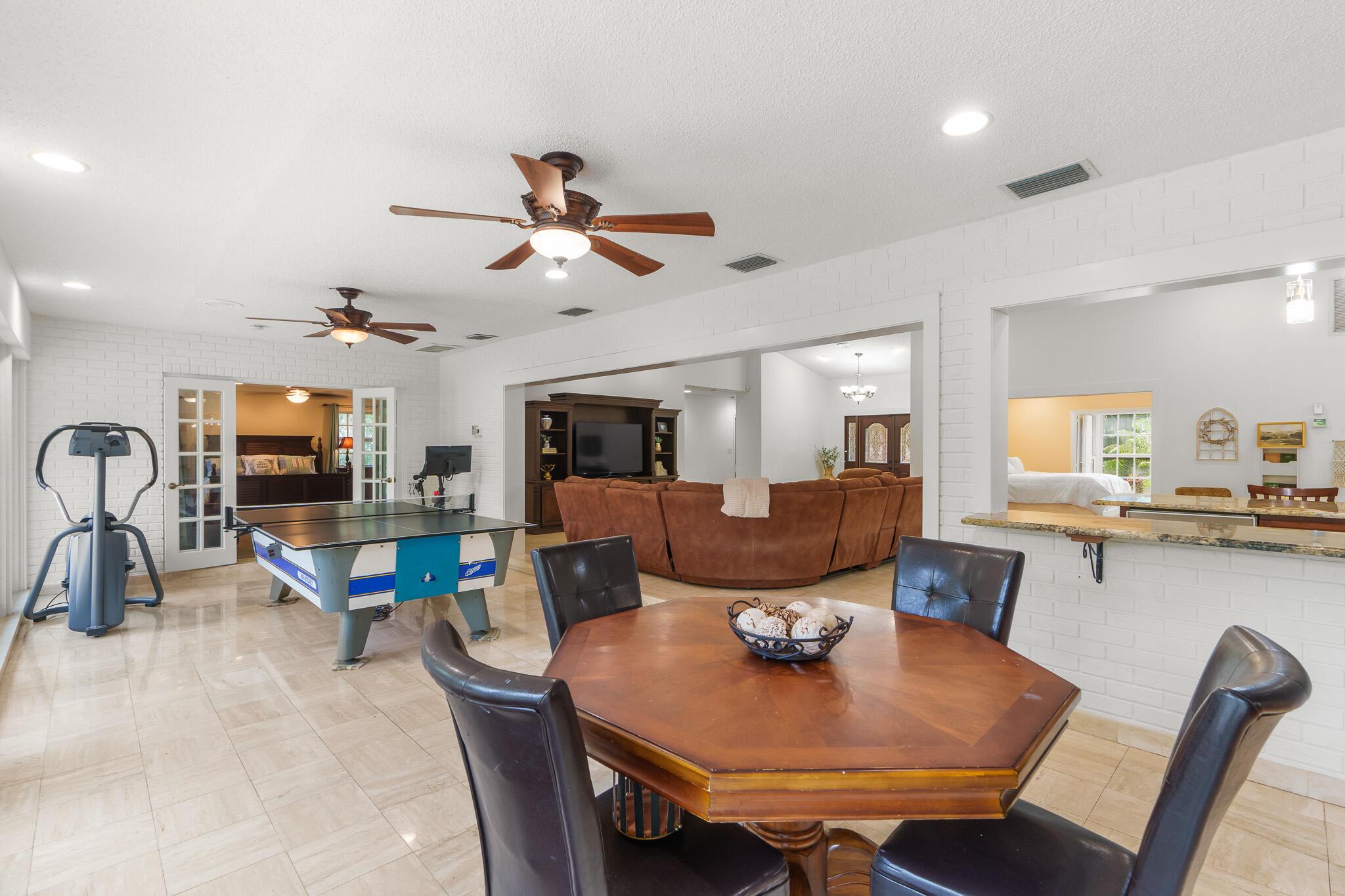 1012 E Cypress Drive