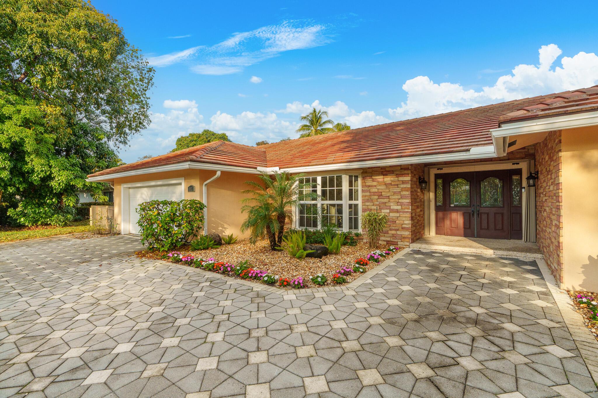 1012 E Cypress Drive