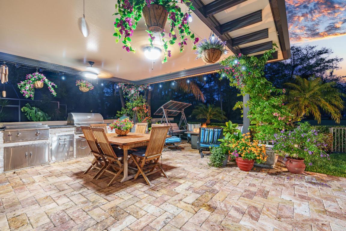 1012 E Cypress Drive