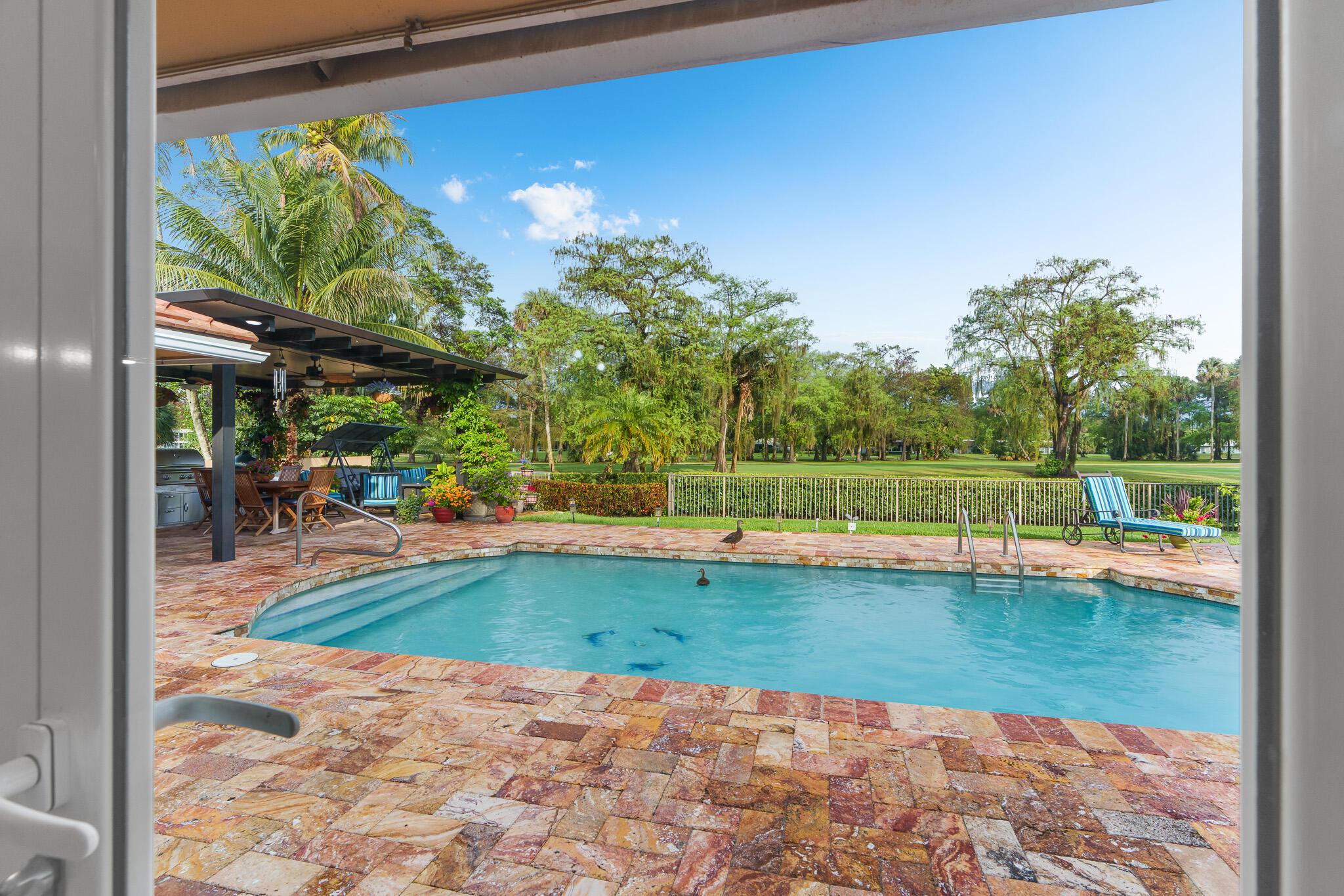 1012 E Cypress Drive