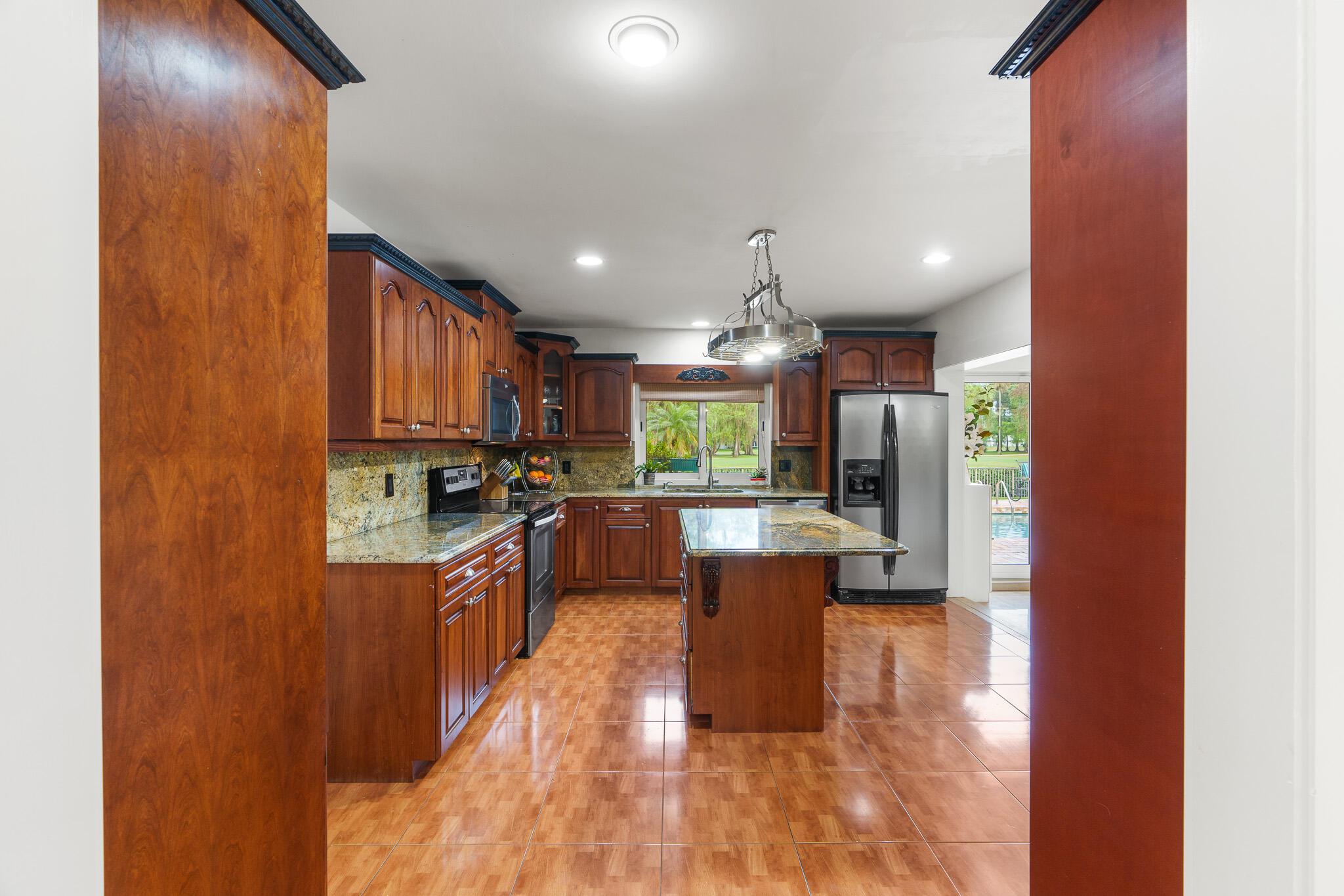 1012 E Cypress Drive