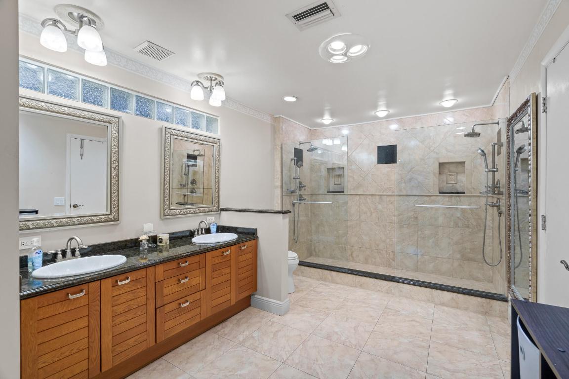 1012 E Cypress Drive