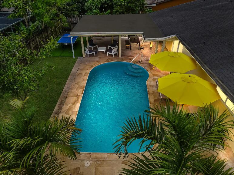 3310 NW 64th Street