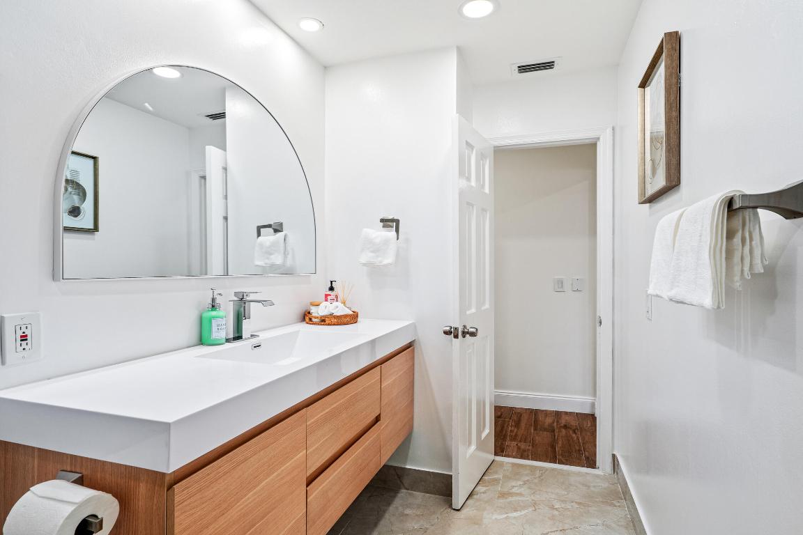 1885 E Terrace Drive Drive E