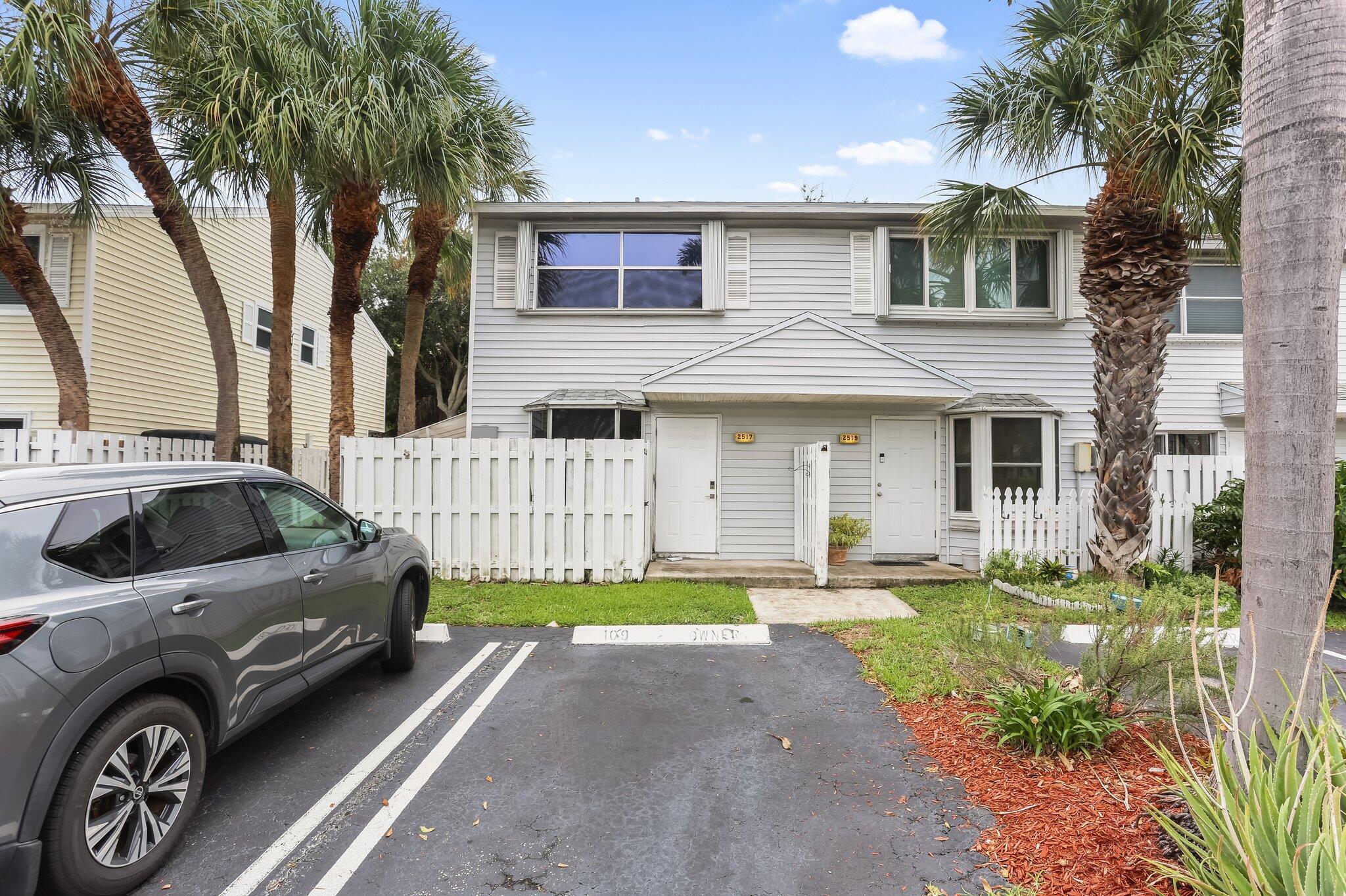 2517 NE 15th Street