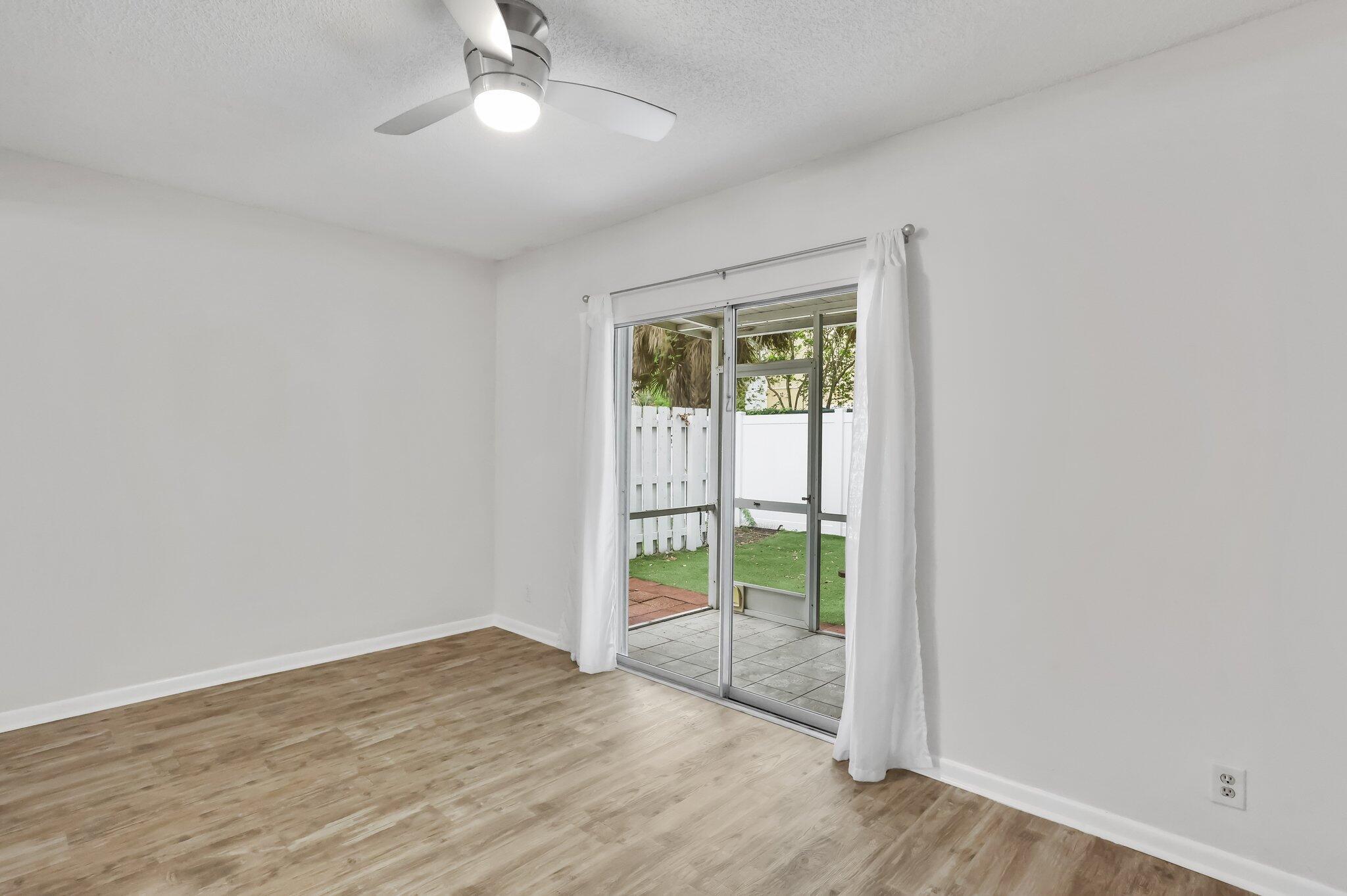 2517 NE 15th Street