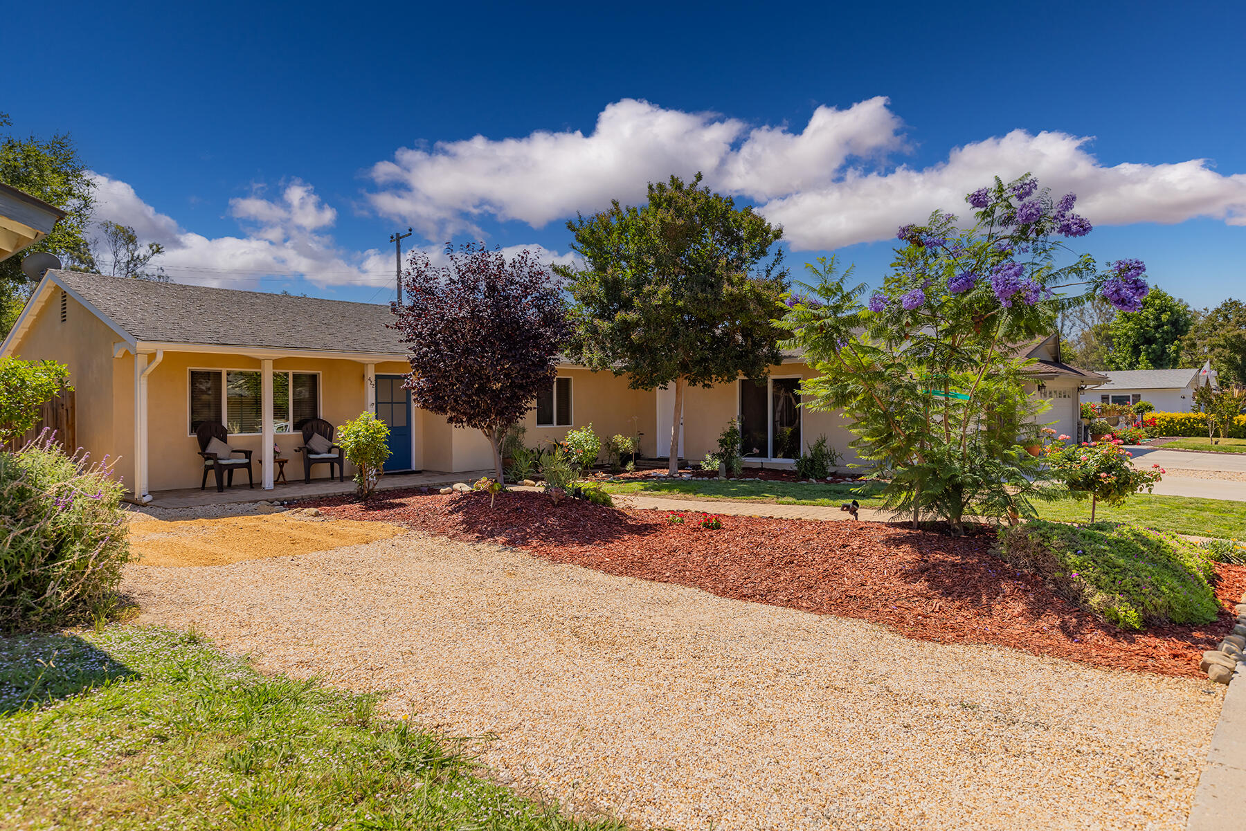 422 S Carrillo Road