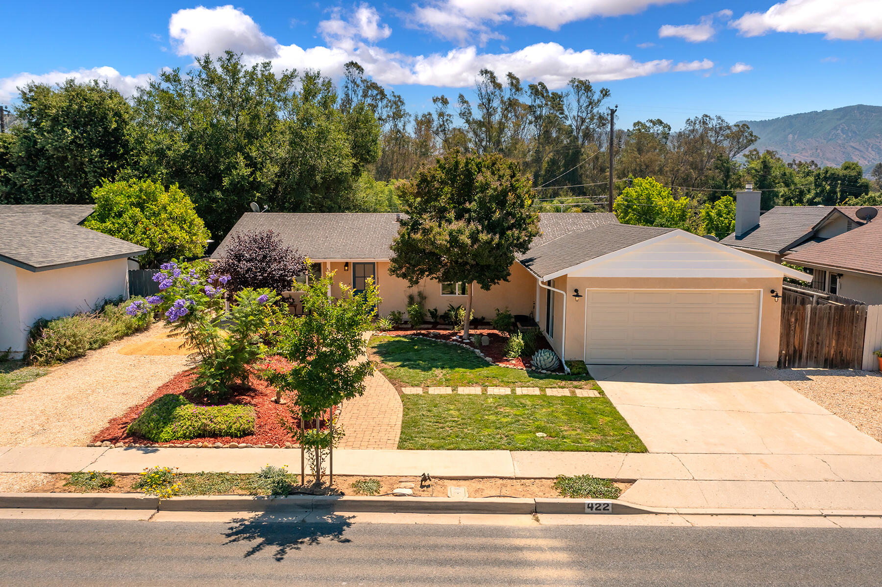422 S Carrillo Road