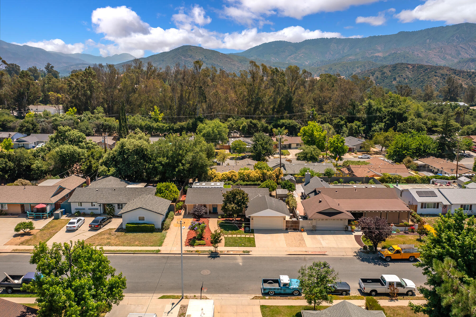 422 S Carrillo Road