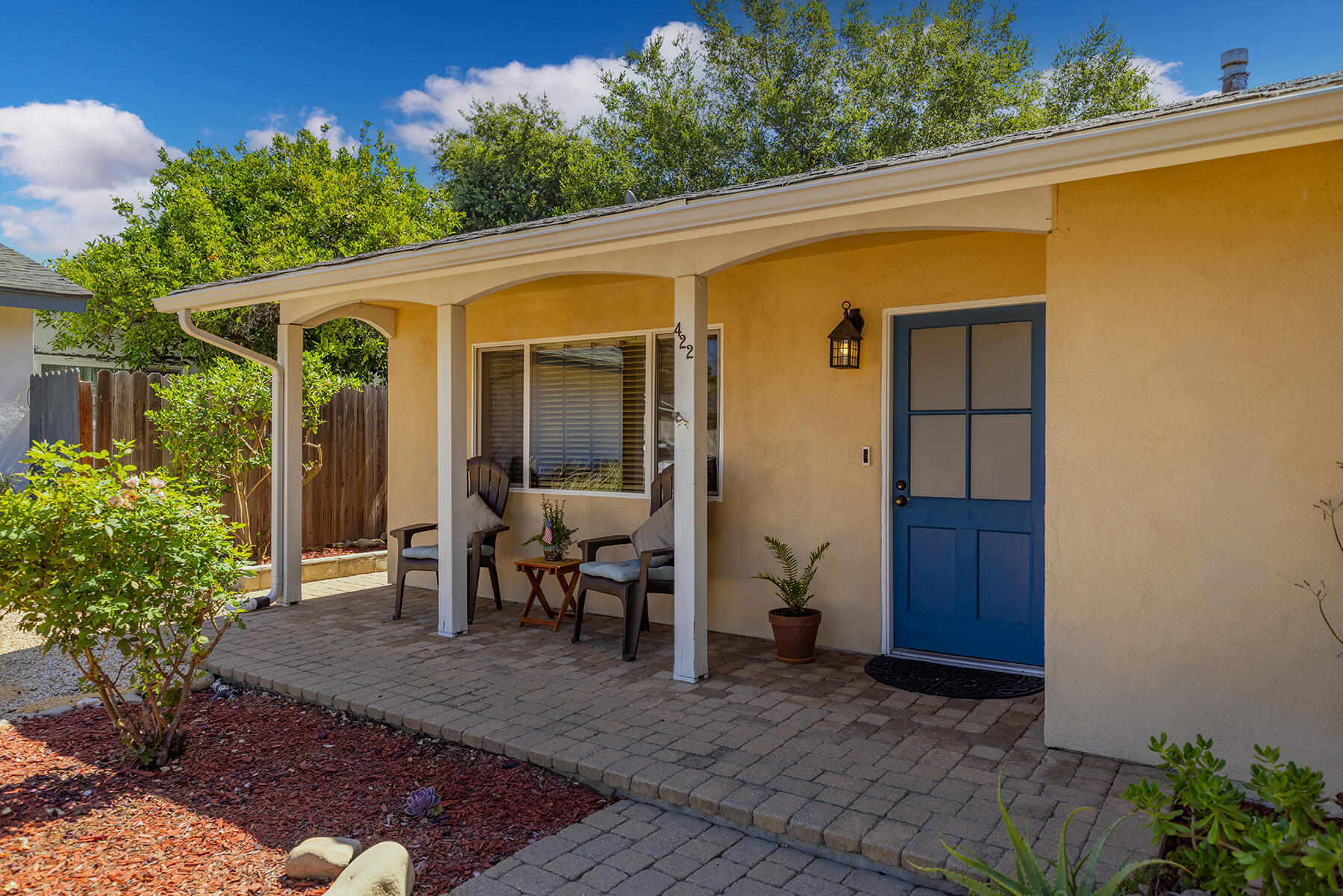 422 S Carrillo Road