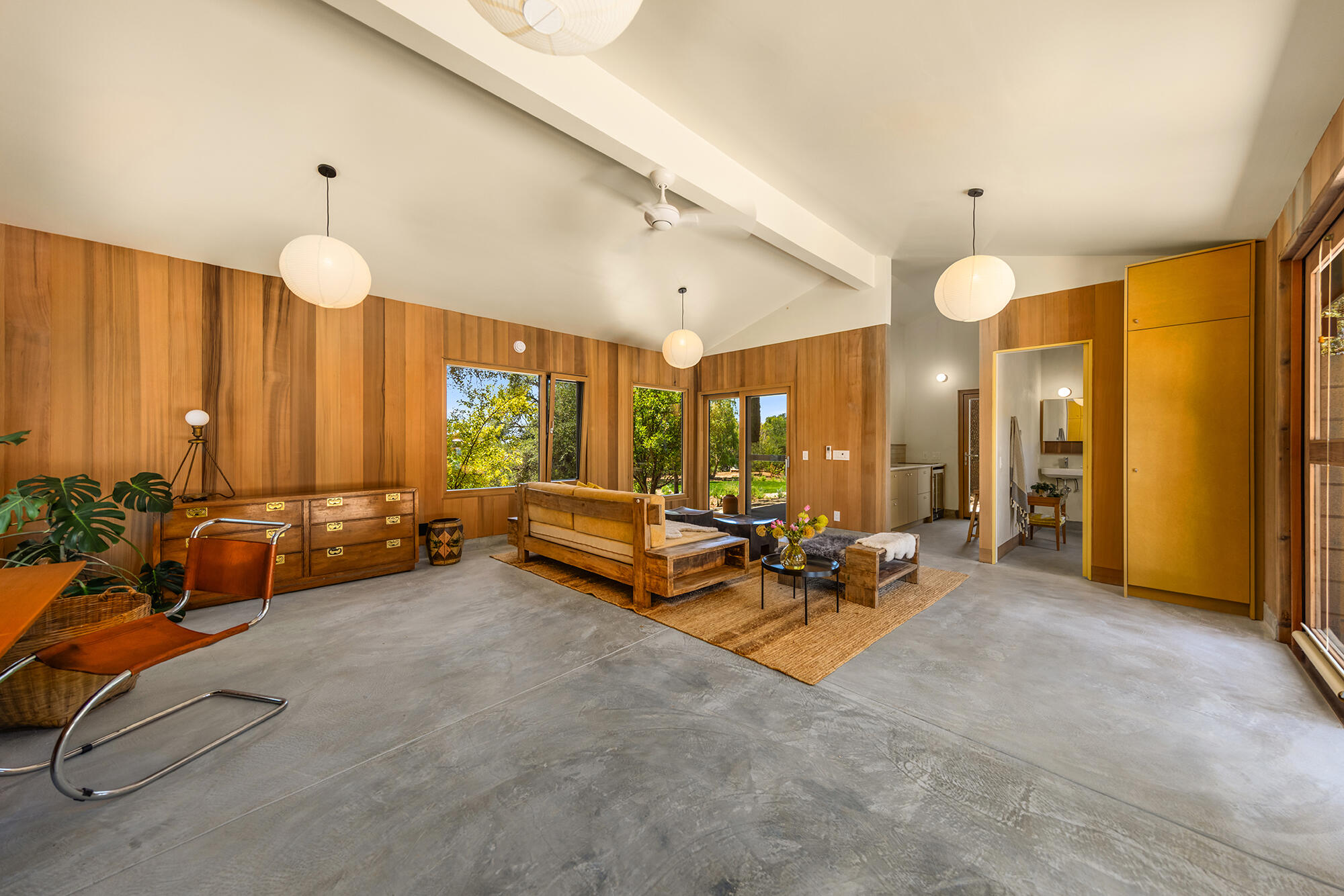 313 E Villanova Road