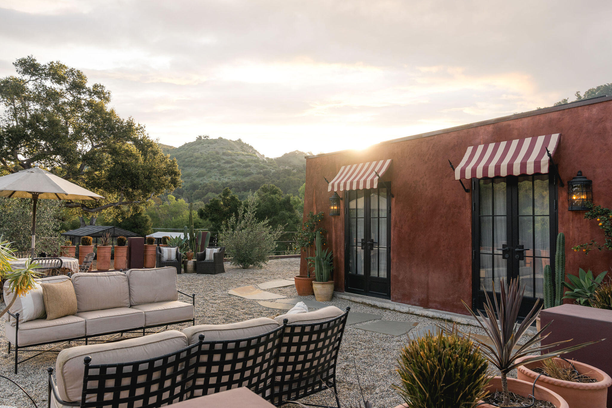 10802 Oak Knoll Road, OJAI