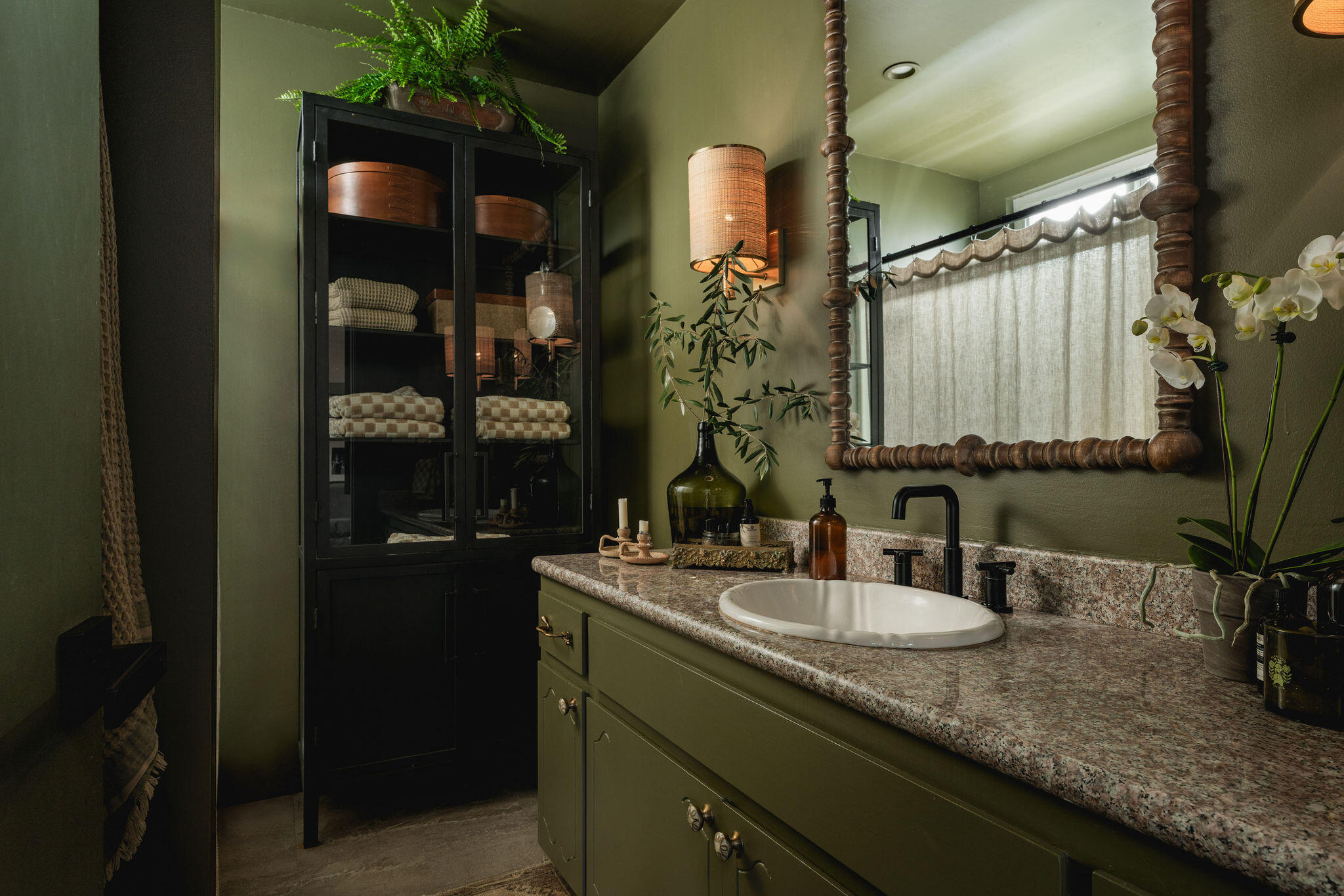 10802 Oak Knoll Road, OJAI