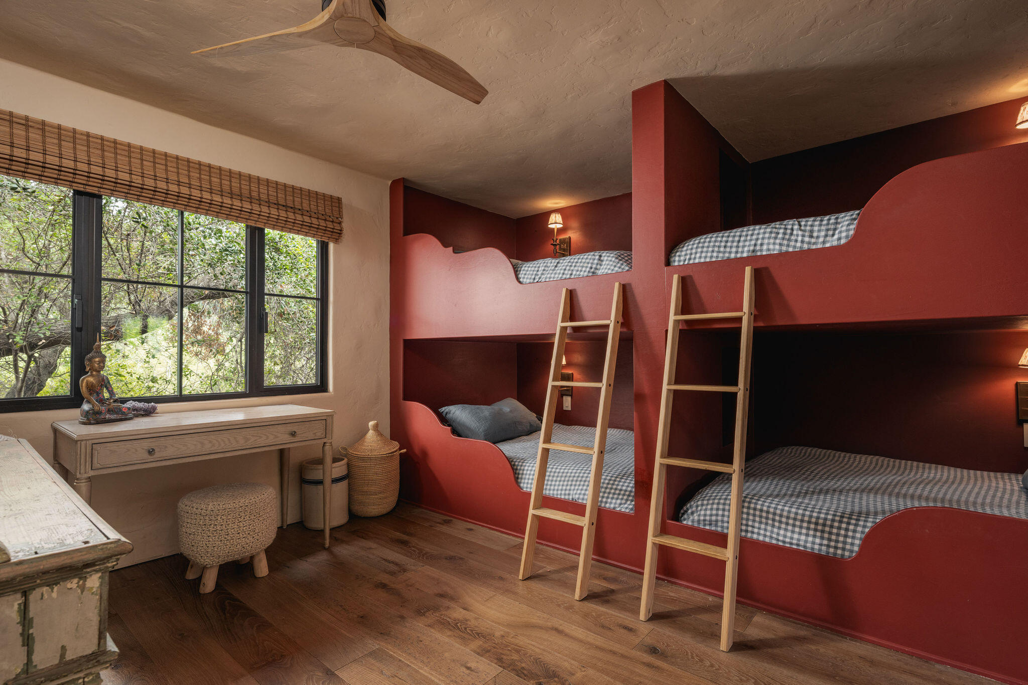 10802 Oak Knoll Road, OJAI