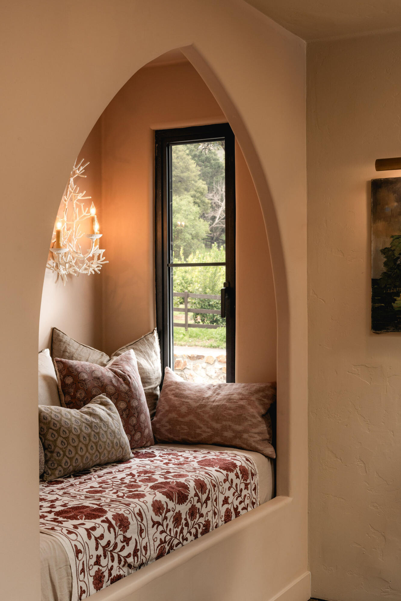 10802 Oak Knoll Road, OJAI